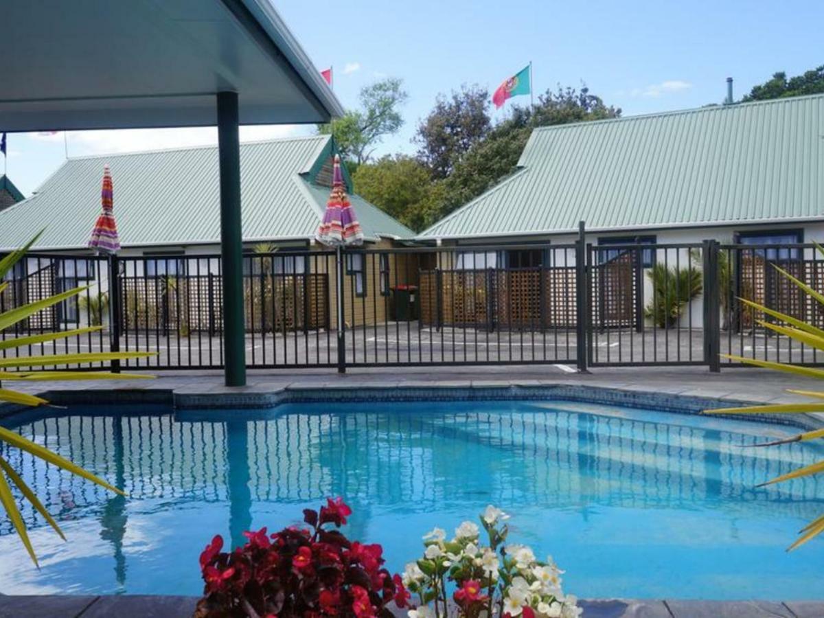 Cheviot Park Motor Lodge Whangarei Exteriör bild